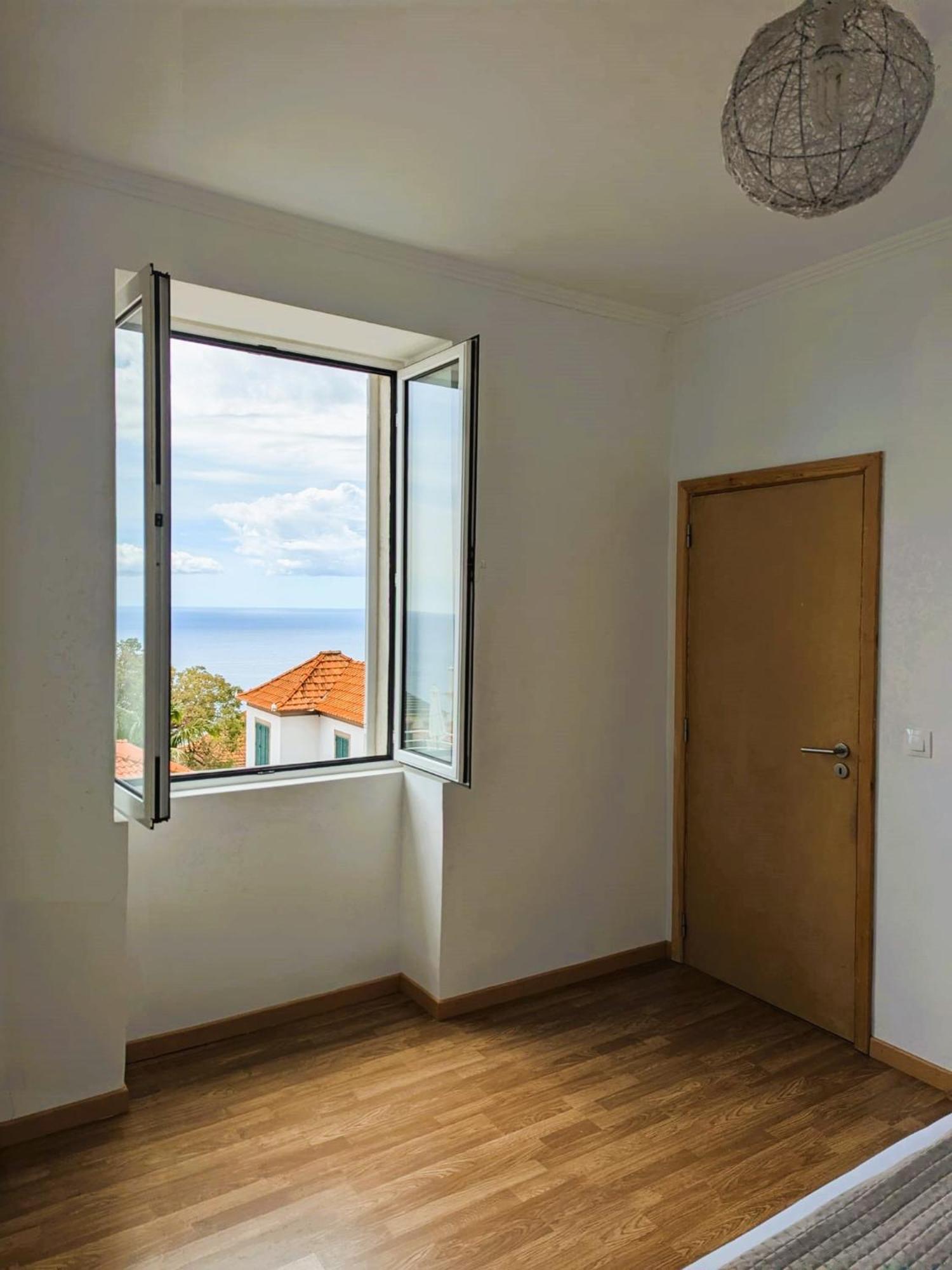 Sea House Hotel Фуншал Екстериор снимка