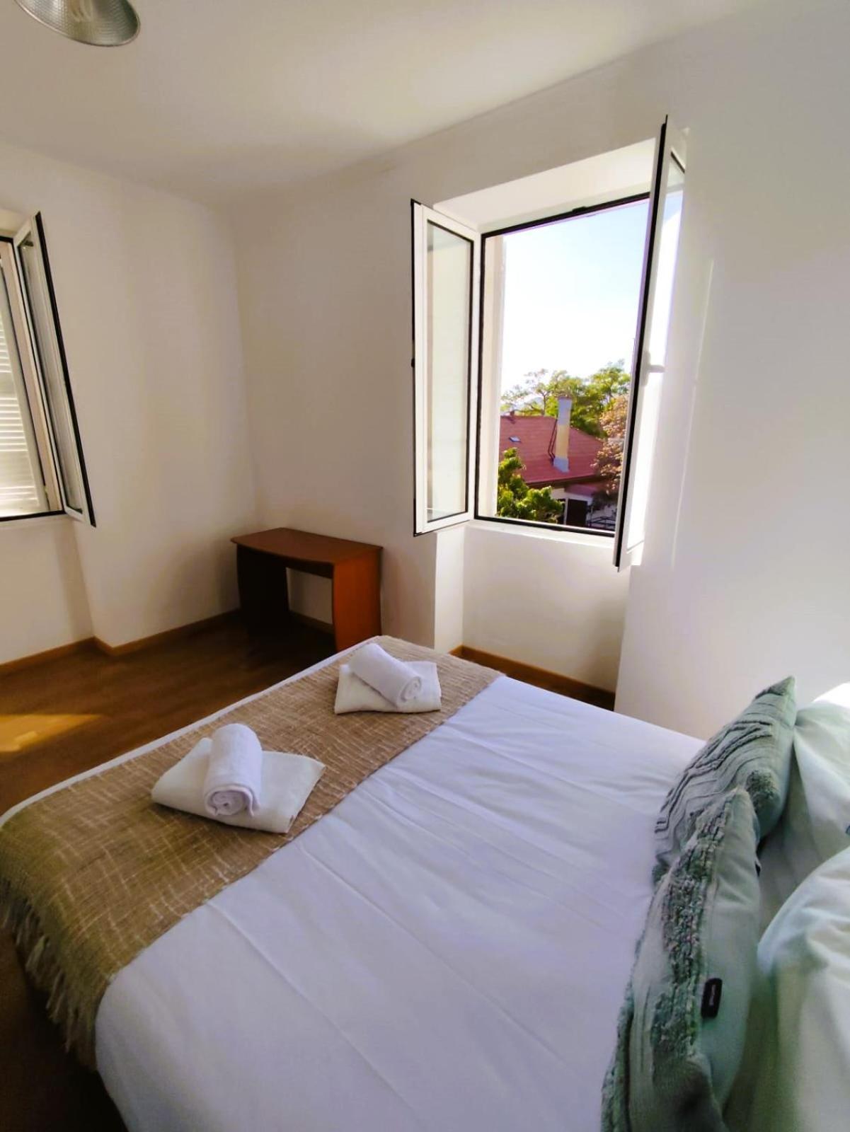 Sea House Hotel Фуншал Екстериор снимка